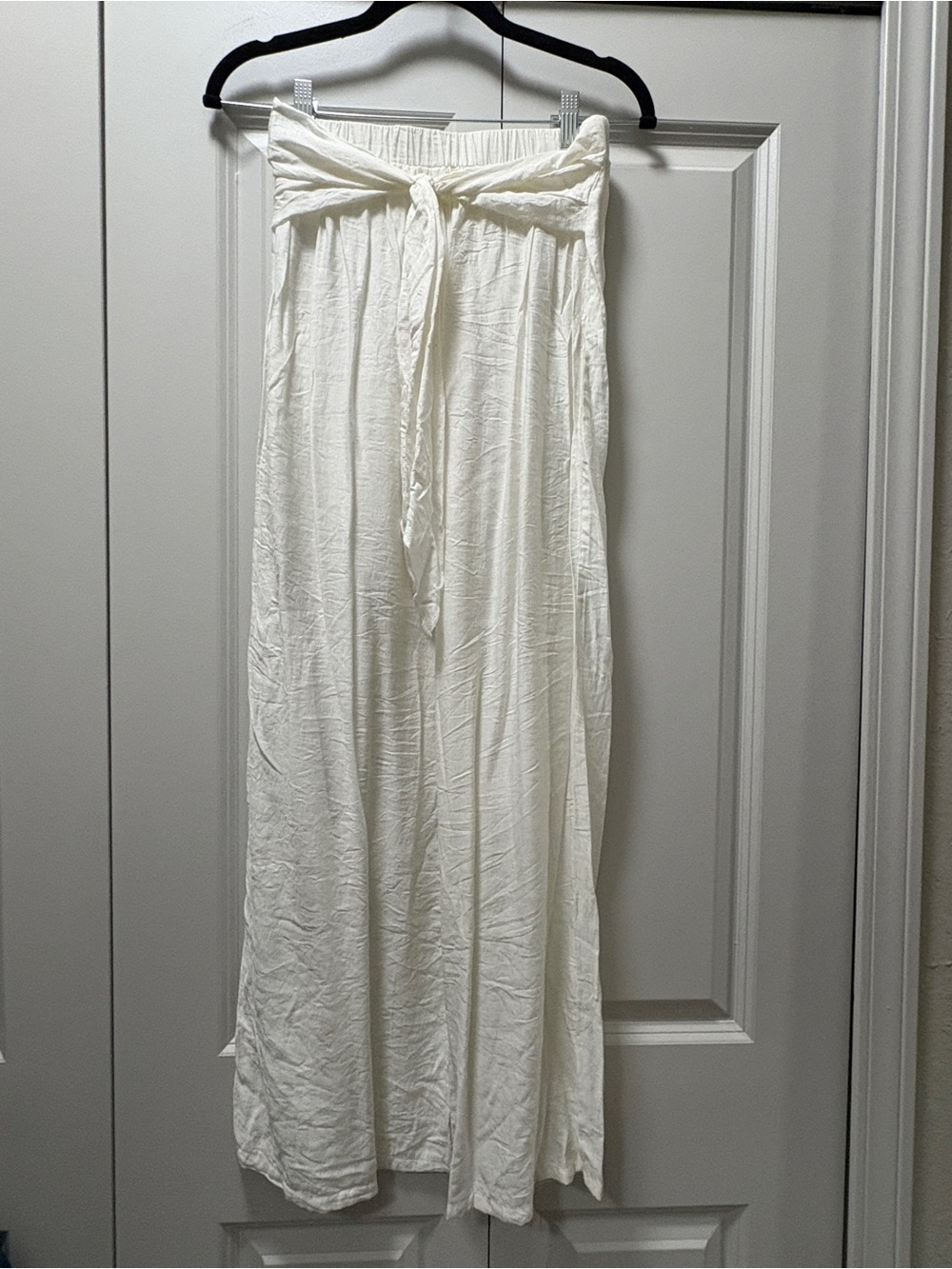 Lightweight Cream Maxi Pants with Tie Waist